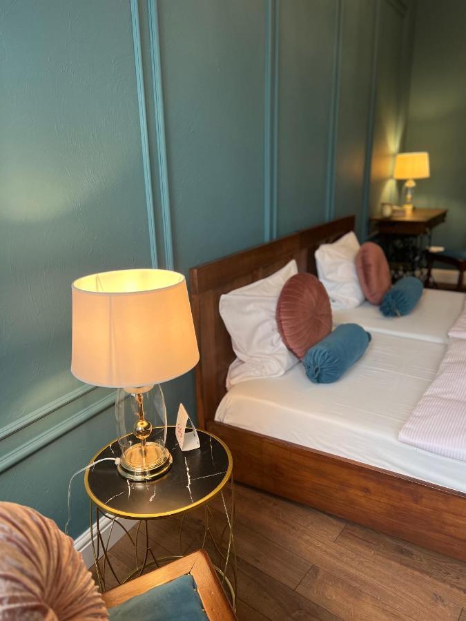 ילנייה גורה Apartament Baron ***** מראה חיצוני תמונה